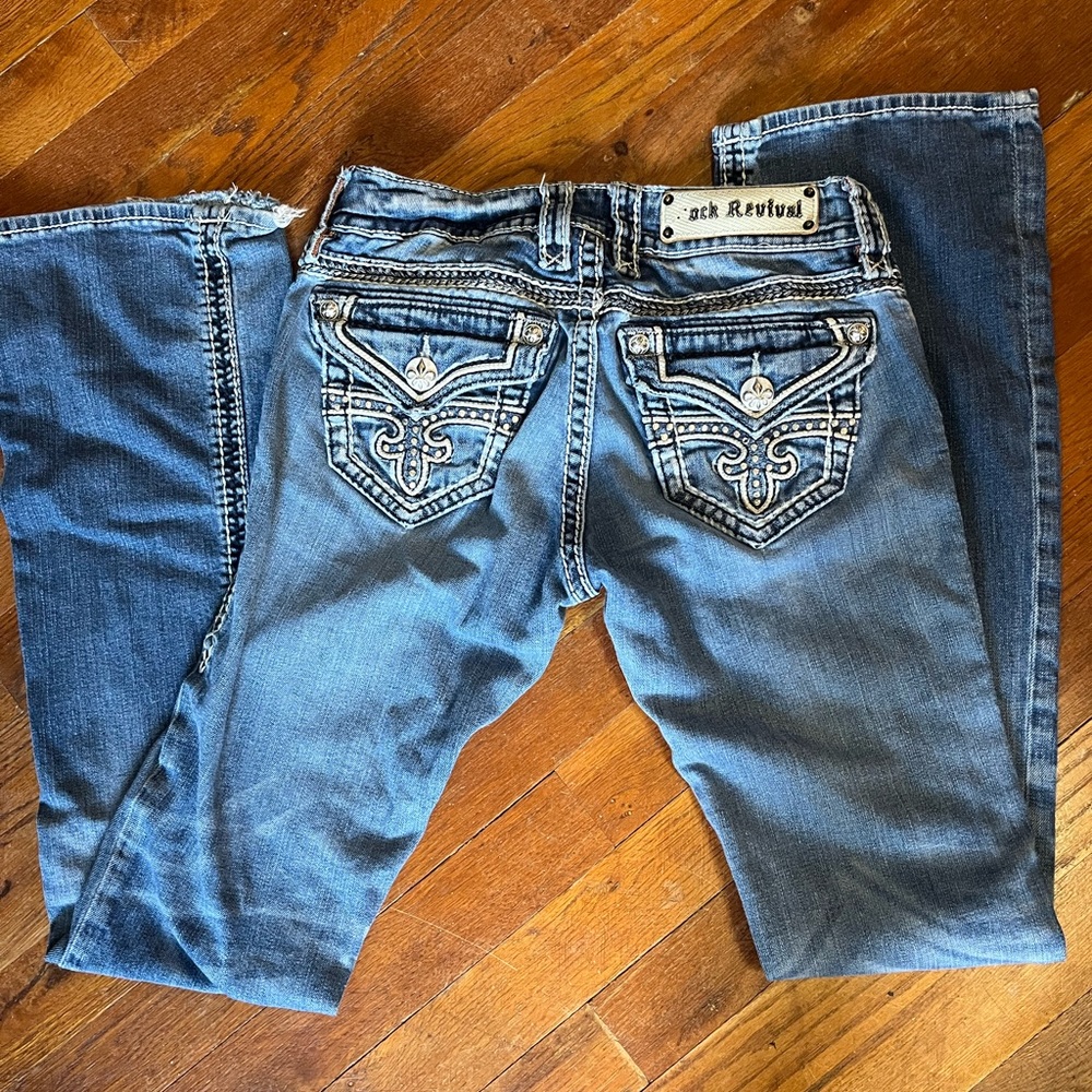 Rock revivals size 25
